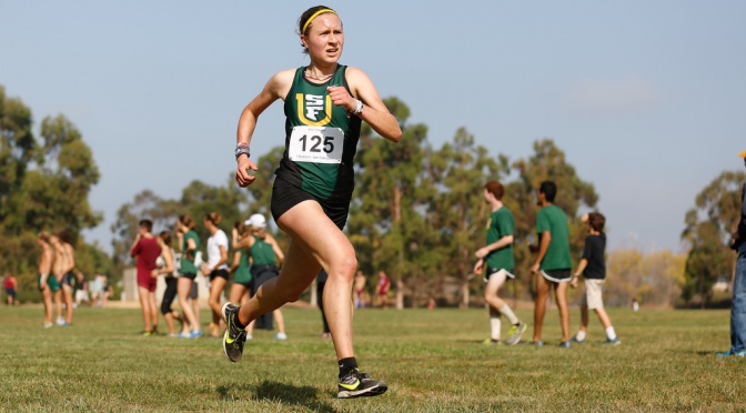 Women’s Cross Country: Burkard Finishes 19th, But Dons Ineffective in Indiana